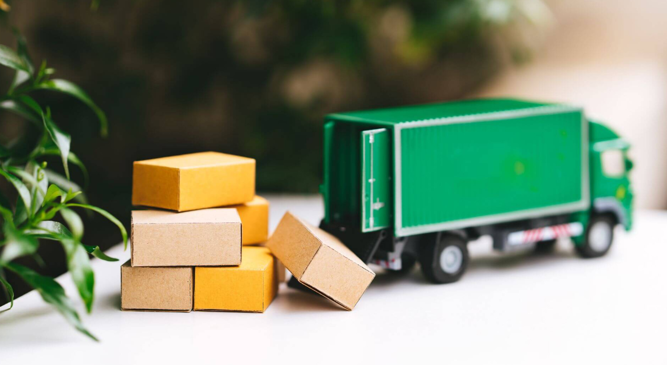 Green Logistics: How Companies Reduce CO₂ Emissions